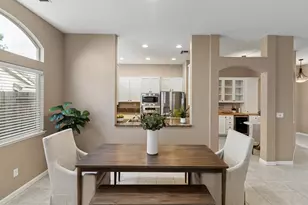 5242 Wyndham Oak Ln, Carmichael, CA 95608 - Photo 16