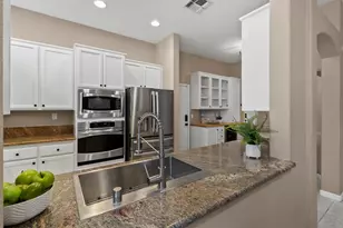 5242 Wyndham Oak Ln, Carmichael, CA 95608 - Photo 18