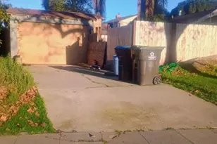 1306 Yale Ave, Stockton, CA 95203 - Photo 6