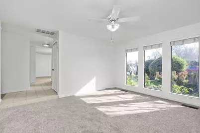 3913 Hillsboro Court, Modesto, CA 95356 - Photo 8