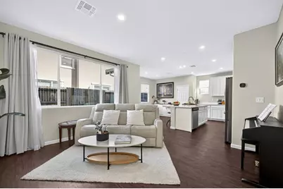 4264 Emerald Gate Lane, Folsom, CA 95630 - Photo 2