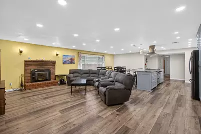 8405 Fernando Way, Elverta, CA 95626 - Photo 20