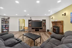 8405 Fernando Way, Elverta, CA 95626 - Photo 14