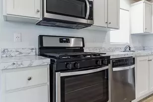 S Chinowth St, Visalia, CA 93277 - Photo 20