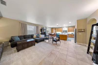 4021 Calais Court, Modesto, CA 95356 - Photo 12