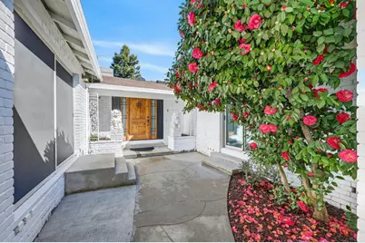 7171 Westmoreland Way, Sacramento, CA 95831 - Photo 6