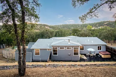 24090 Restive Way, Grass Valley, CA 95949 - Photo 2