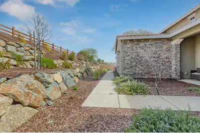 8672 Sommelier Drive, Plymouth, CA 95669 - Photo 6