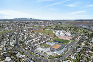 4355 Evelyn Dr, Olivehurst, CA 95961 - Photo 30