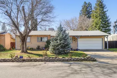 7515 Stearman Way, Citrus Heights, CA 95621 - Photo 2