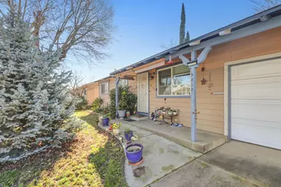 7515 Stearman Way, Citrus Heights, CA 95621 - Photo 4