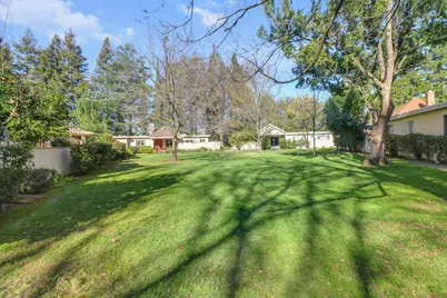 907 Commons Drive, Sacramento, CA 95825 - Photo 46