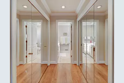 907 Commons Drive, Sacramento, CA 95825 - Photo 32