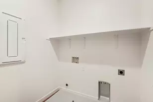 6443 Jacinto Ave, Sacramento, CA 95823 - Photo 26