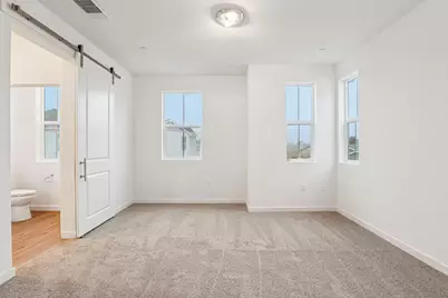 6443 Jacinto Avenue, Sacramento, CA 95823 - Photo 30