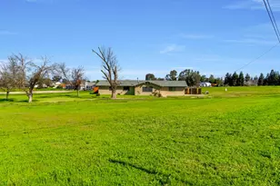 37055 Ave 17 1/2, Madera, CA 93636 - Photo 26