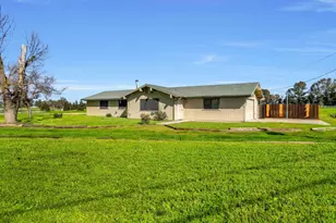 37055 Ave 17 1/2, Madera, CA 93636 - Photo 28