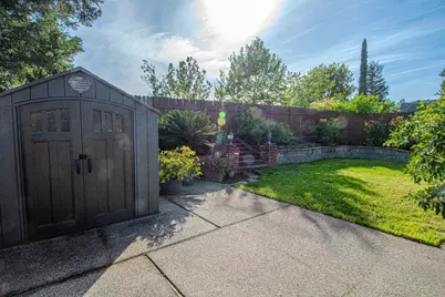 3904 Fawn Run Way, Antelope, CA 95843 - Photo 36