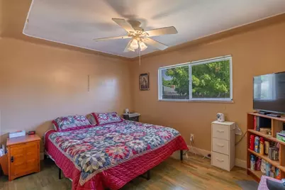 1329 Schulenberg Avenue, Modesto, CA 95350 - Photo 16