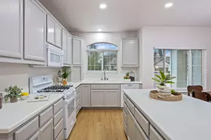 1683 Portabella Pl, Manteca, CA 95336 - Photo 10