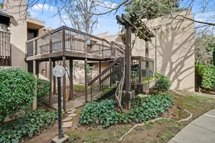 2238 Woodside Ln, Sacramento, CA 95825 - Photo 2