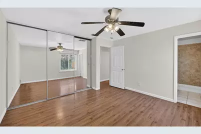 4312 Rosecreek Court, Sacramento, CA 95826 - Photo 18