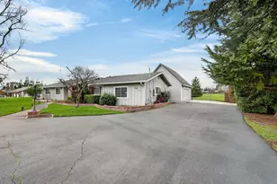 8330 Bianchi Rd, Roseville, CA 95747 - Photo 2