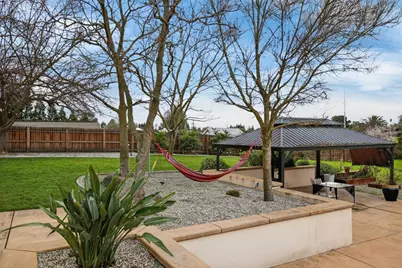 8330 Bianchi Road, Roseville, CA 95747 - Photo 48