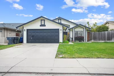 1017 Jayhawk Way, Modesto, CA 95358 - Photo 1