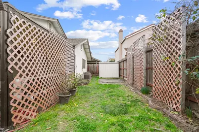 1017 Jayhawk Way, Modesto, CA 95358 - Photo 26