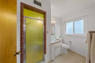 936 College Ave, Modesto, CA 95350 - Photo 8