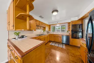 936 College Ave, Modesto, CA 95350 - Photo 2