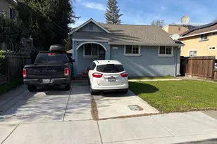 542 Second St, Woodland, CA 95695 - Photo 1