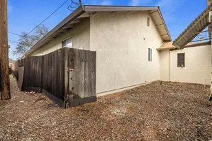 512 N Palm St, Turlock, CA 95380 - Photo 26
