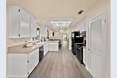 9038 Weeping Fig Way, Elk Grove, CA 95758 - Photo 22