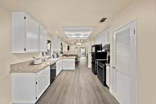 9038 Weeping Fig Way, Elk Grove, CA 95758 - Photo 22