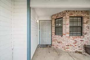 9038 Weeping Fig Way, Elk Grove, CA 95758 - Photo 16