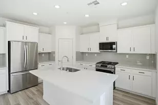 1235 Leonhardt Loop, Lincoln, CA 95648 - Photo 2