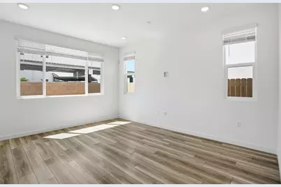 1235 Leonhardt Loop, Lincoln, CA 95648 - Photo 4