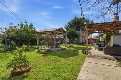 1718 June Drive, Modesto, CA 95350 - Photo 38