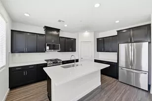 1211 Leonhardt Loop, Lincoln, CA 95648 - Photo 2