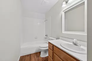 402 Rosewood Ct, Roseville, CA 95747 - Photo 16