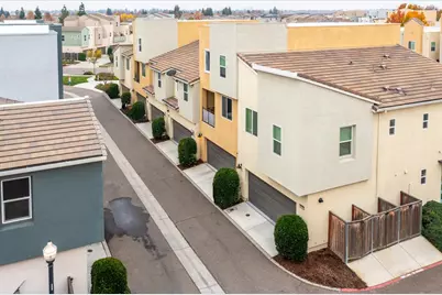 4174 Sally Ride Way, Sacramento, CA 95834 - Photo 4