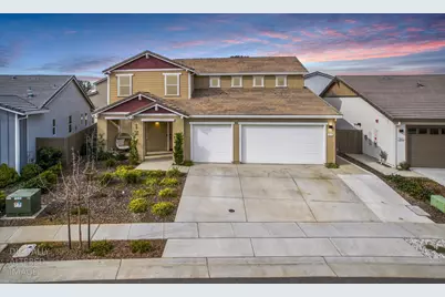 812 Cross Creek Lane, Lincoln, CA 95648 - Photo 2