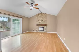 8704 Montiflora Ct, Elk Grove, CA 95624 - Photo 14