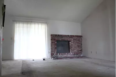 8282 Moorhaven Way, Sacramento, CA 95828 - Photo 2