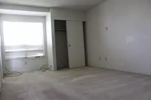 8282 Moorhaven Way, Sacramento, CA 95828 - Photo 6