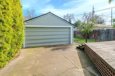 3757 Jeffrey Avenue, Sacramento, CA 95820 - Photo 58