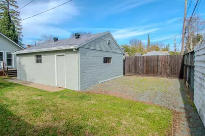 3757 Jeffrey Avenue, Sacramento, CA 95820 - Photo 54