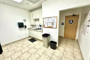 930 15th St, Modesto, CA 95354 - Photo 8